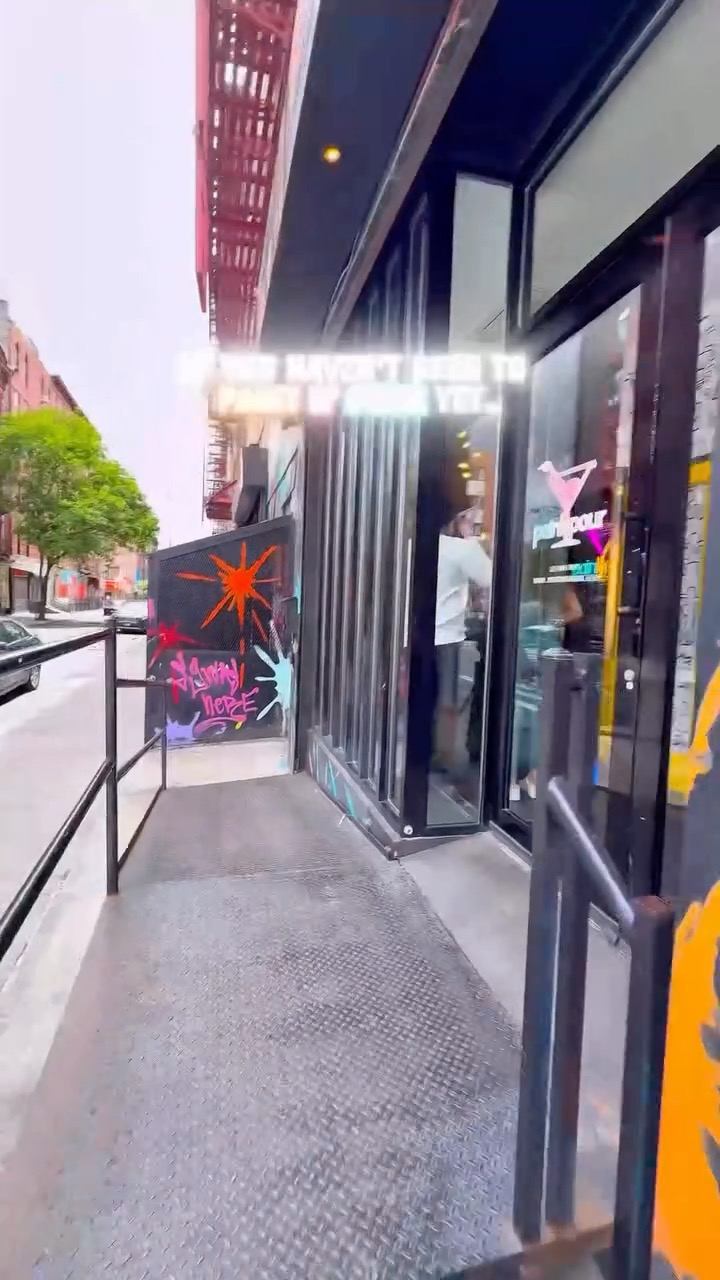 Open Bar Paint Class